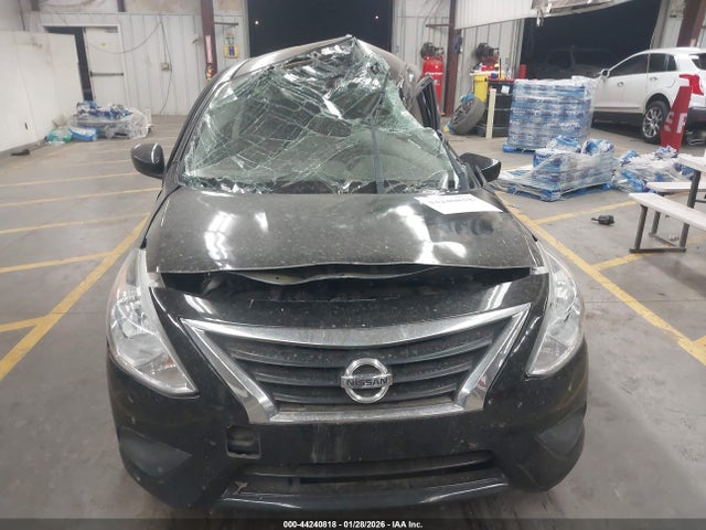 3N1CN7AP9JL884126 Nissan Versa 1.6 Sv