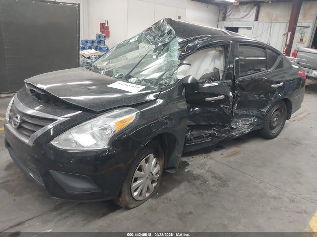 3N1CN7AP9JL884126 Nissan Versa 1.6 Sv