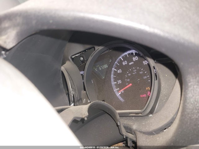 3N1CN7AP9JL884126 Nissan Versa 1.6 Sv