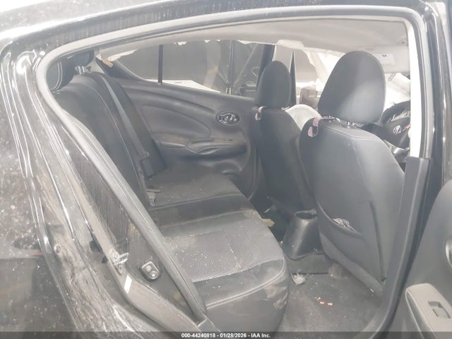 3N1CN7AP9JL884126 Nissan Versa 1.6 Sv