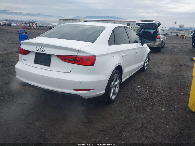 2016 AUDI A3 WAUA7GFF7G1113014 Photo 3