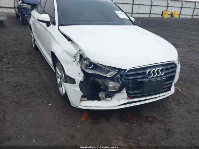 2016 AUDI A3 WAUA7GFF7G1113014 Photo 5