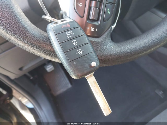 2018 KIA SORENTO 5XYPG4A36JG376904 Photo 10