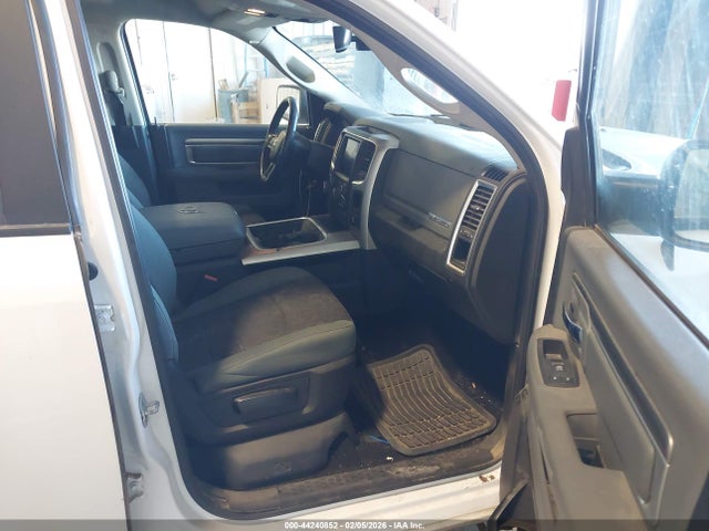 Продажа на аукционе авто 2018 Ram 1500 Big Horn  4x4 5'7 Box, vin: 1C6RR7LT4JS323752, номер лота: 44240852
