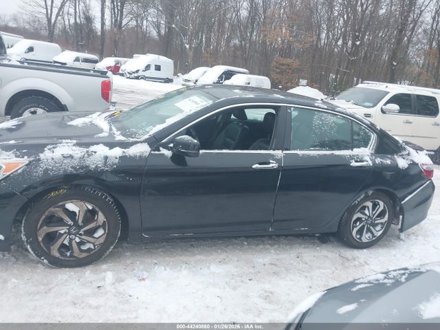 Aukcja sprzedaży 2017 Honda Accord Ex-l V6, vin: 1HGCR3F86HA016907, numer aukcji: 44240860