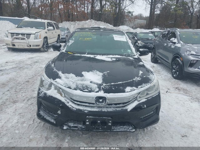 Aukcja sprzedaży 2017 Honda Accord Ex-l V6, vin: 1HGCR3F86HA016907, numer aukcji: 44240860