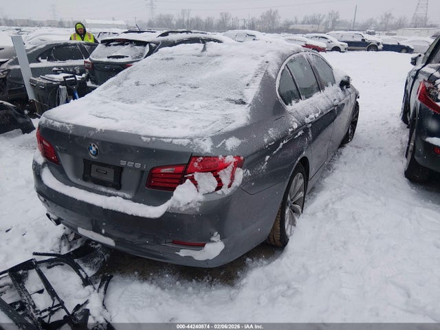 2016 BMW 528I WBA5A7C55GG144340 Photo 3
