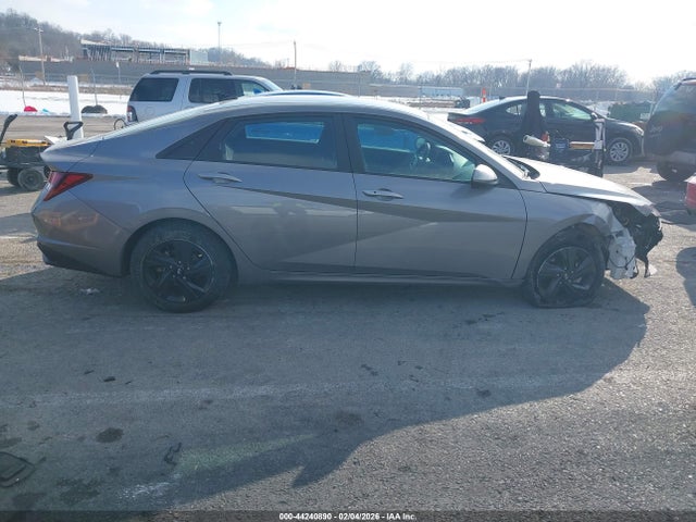 Aukcja sprzedaży 2023 Hyundai Elantra Sel, vin: KMHLM4AG7PU550928, numer aukcji: 44240890