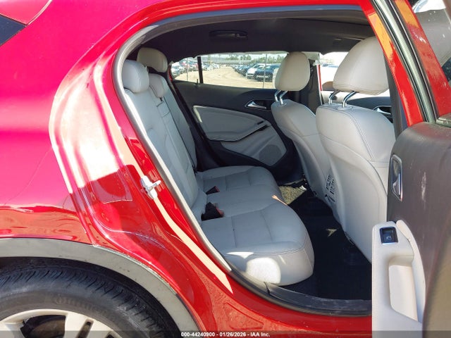 Mercedes-Benz GLA 250 2017 WDCTG4EB5HJ338097 Image 8