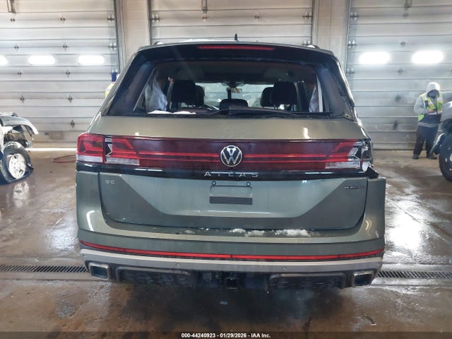 Продажа на аукционе авто 2025 Volkswagen Atlas 2.0t Peak Edition, vin: 1V2CR2CAXSC501058, номер лота: 44240923