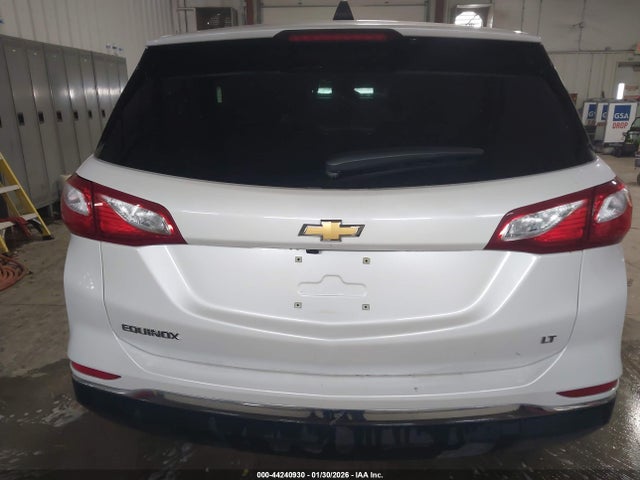 2018 Chevrolet Equinox Lt მანქანა იყიდება აუქციონზე, vin: 2GNAXJEV6J6136921, აუქციონის ნომერი: 44240930