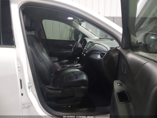 2018 Chevrolet Equinox Lt მანქანა იყიდება აუქციონზე, vin: 2GNAXJEV6J6136921, აუქციონის ნომერი: 44240930