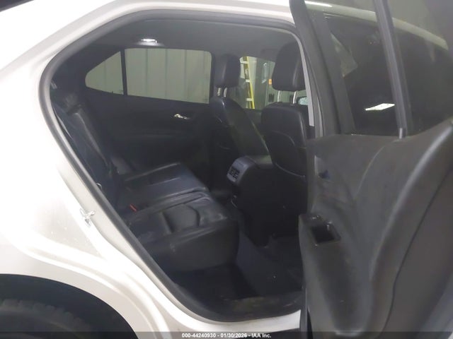 2018 Chevrolet Equinox Lt მანქანა იყიდება აუქციონზე, vin: 2GNAXJEV6J6136921, აუქციონის ნომერი: 44240930