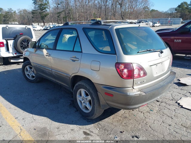 44240938 :رقم المزاد ، JT6GF10U9Y0073702 vin ، 2000 Lexus Rx 300 مزاد بيع