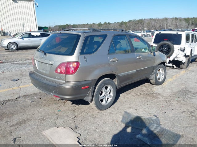 44240938 :رقم المزاد ، JT6GF10U9Y0073702 vin ، 2000 Lexus Rx 300 مزاد بيع