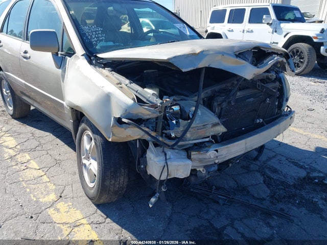 44240938 :رقم المزاد ، JT6GF10U9Y0073702 vin ، 2000 Lexus Rx 300 مزاد بيع