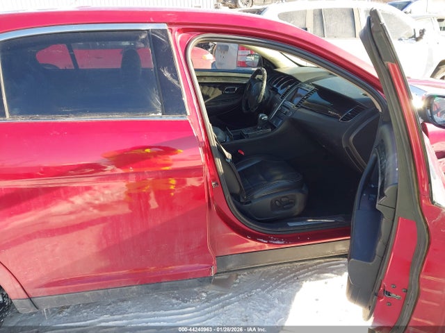 44240963 :رقم المزاد ، 1FAHP2JW5BG163272 vin ، 2011 Ford Taurus Limited مزاد بيع