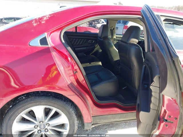44240963 :رقم المزاد ، 1FAHP2JW5BG163272 vin ، 2011 Ford Taurus Limited مزاد بيع