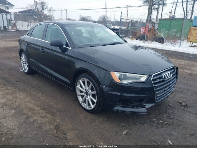 2015 AUDI A3 WAUEFGFFXF1069433 Photo 0