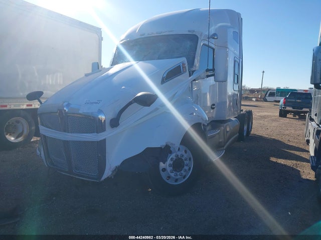 2016 KENWORTH CONSTRUCTION 1XKYD49X7GJ491772 Photo 1