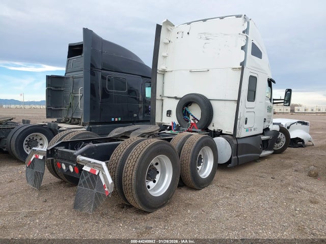 2016 KENWORTH CONSTRUCTION 1XKYD49X7GJ491772 Photo 3