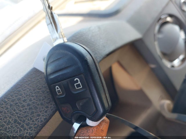 Продаж на аукціоні авто 2015 Ford F-350 Chassis Xlt, vin: 1FD8W3HTXFEB69127, номер лоту: 44241034