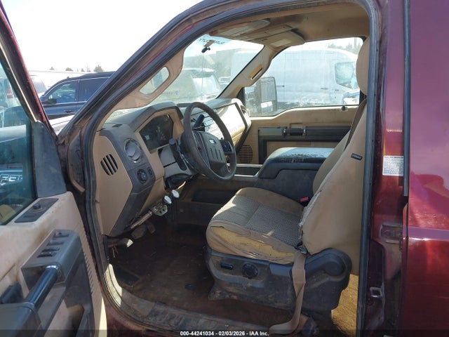 Продаж на аукціоні авто 2015 Ford F-350 Chassis Xlt, vin: 1FD8W3HTXFEB69127, номер лоту: 44241034