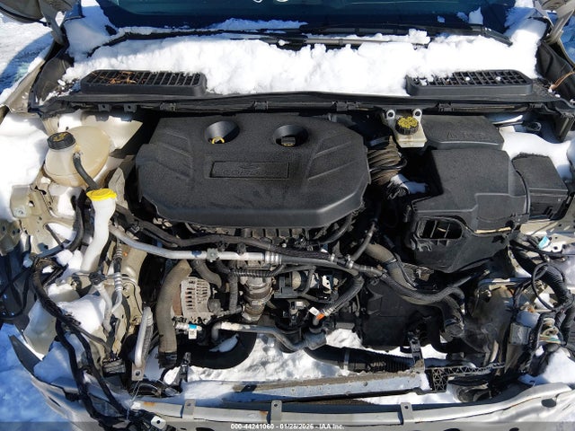 2017 FORD ESCAPE 1FMCU9J90HUD23337 Photo 9