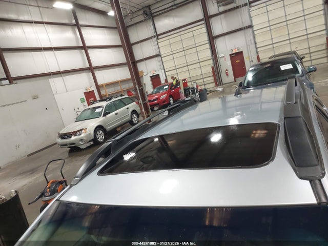 4S4BTAEC3L3234916 Subaru u5