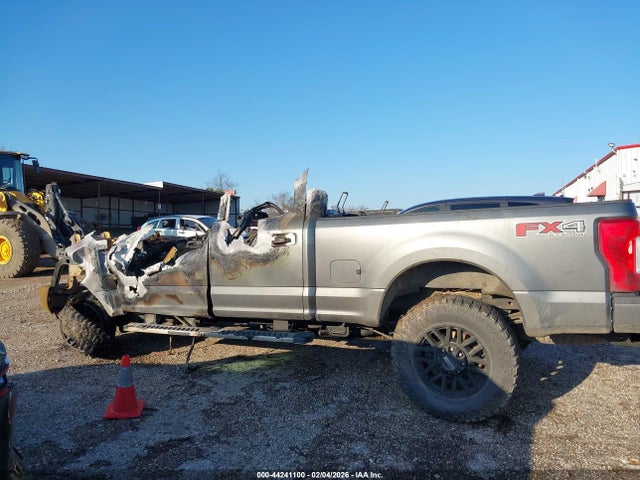 1FT7W2BT6KEF75547 Ford F-250 Lariat