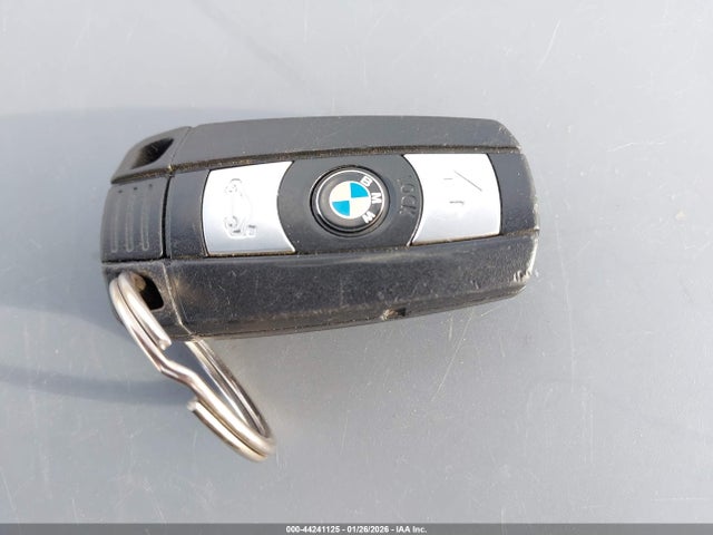 44241125 :رقم المزاد ، WBAKE5C50DJ107724 vin ، 2013 Bmw 328i مزاد بيع