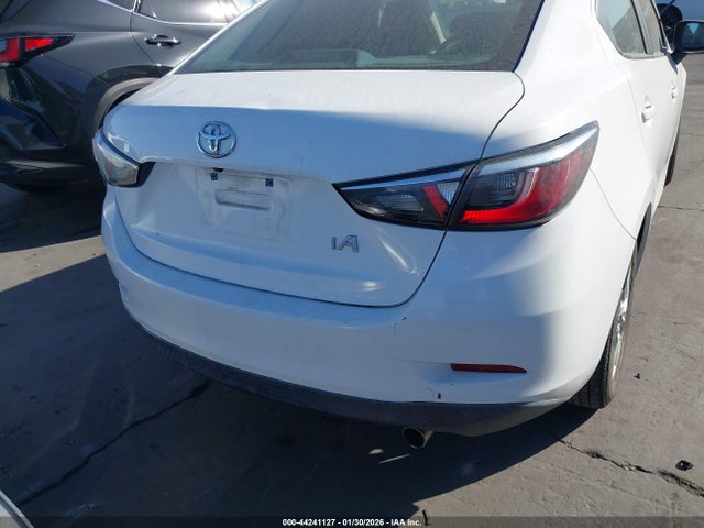 3MYDLBYV0HY170057 Toyota YARIS IA