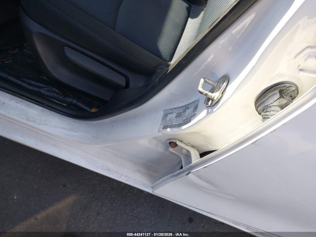 3MYDLBYV0HY170057 Toyota YARIS IA