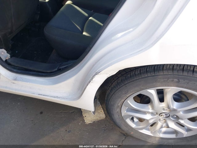 3MYDLBYV0HY170057 Toyota YARIS IA