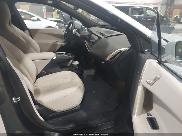 2025 BMW IX WB523CF00SCT27830 Photo 4