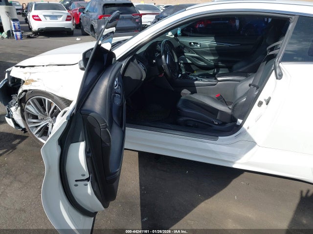 JN1EV7EKXHM361446 Infiniti Q60 3.0t Premium