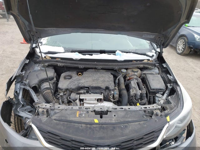 1G1BE5SMXJ7115472 Chevrolet Cruze Lt Auto