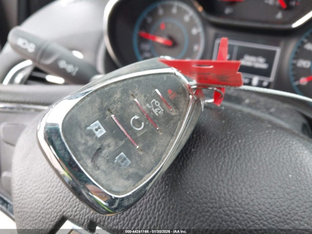 1G1BE5SMXJ7115472 Chevrolet Cruze Lt Auto