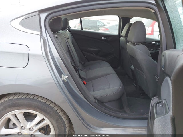 1G1BE5SMXJ7115472 Chevrolet Cruze Lt Auto