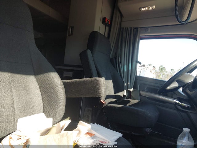 Aukcja sprzedaży 2019 Kenworth T680, vin: 1XKYDP9X4KJ239195, numer aukcji: 44241170