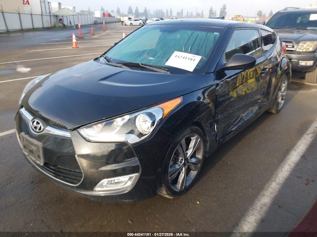 KMHTC6AD5HU324795 Hyundai Veloster Value Edition