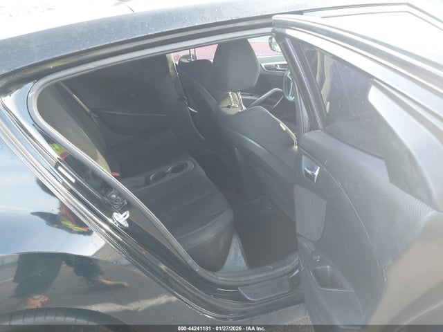 KMHTC6AD5HU324795 Hyundai Veloster Value Edition