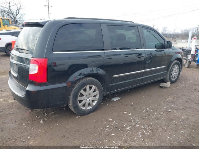 2014 CHRYSLER TOWN & COUNTRY 2C4RC1BG9ER256360 Photo 3
