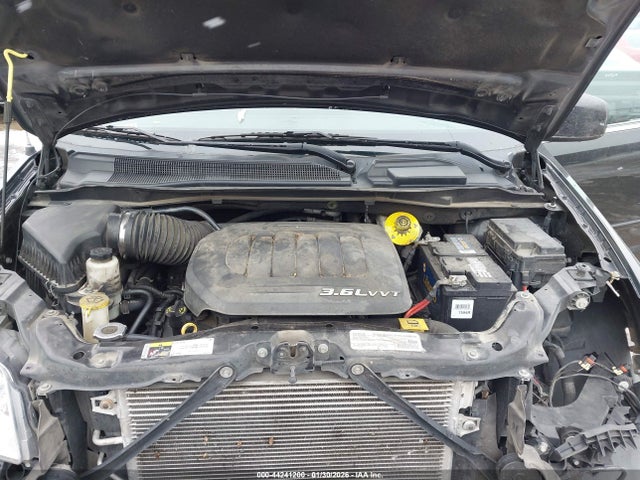 Auction sale of the 2017 Dodge Grand Caravan Sxt, vin: 2C4RDGCG6HR698077, lot number: 44241200