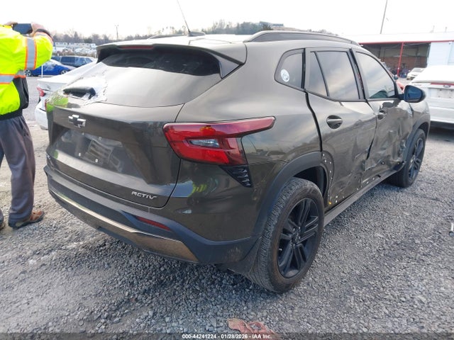 KL77LKE28RC021411 Chevrolet Trax Fwd Activ
