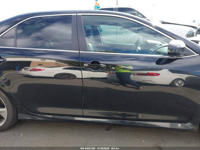 4T1BK1FK4EU547365 Toyota Camry Se V6