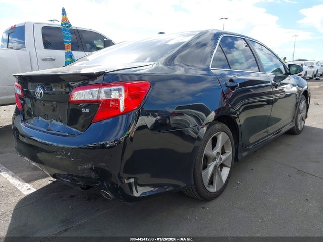 4T1BK1FK4EU547365 Toyota Camry Se V6