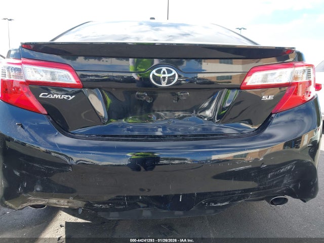 4T1BK1FK4EU547365 Toyota Camry Se V6