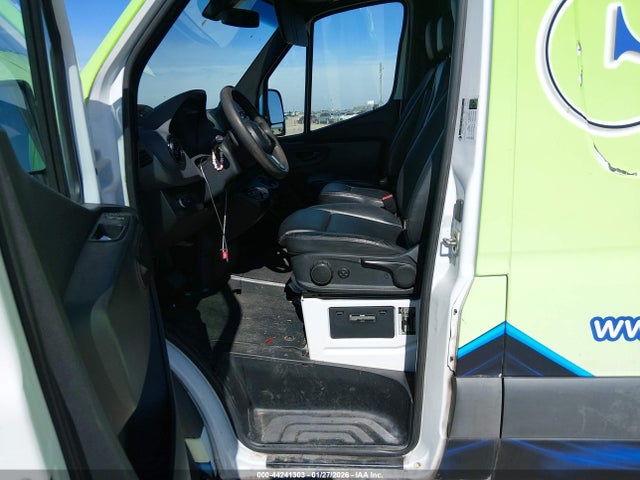 W1W4EBHY5LT020860 Mercedes-Benz Sprinter 2500 Standard Roof V6
