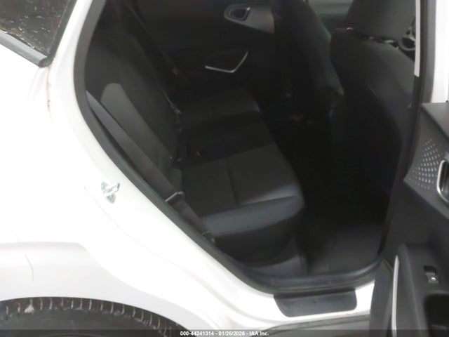 KNDJ23AU9L7702251 KIA SOUL LX